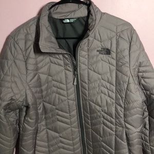 North face Bombay(light puffer) jacket